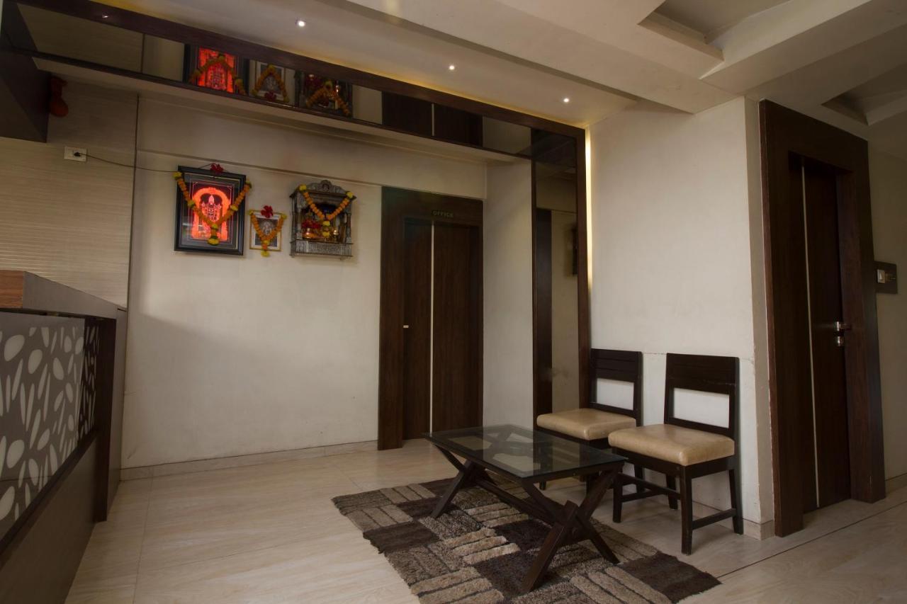 Oyo 37193 Vijay Sagar Deluxe Hotel - Mumbai — Photos 2